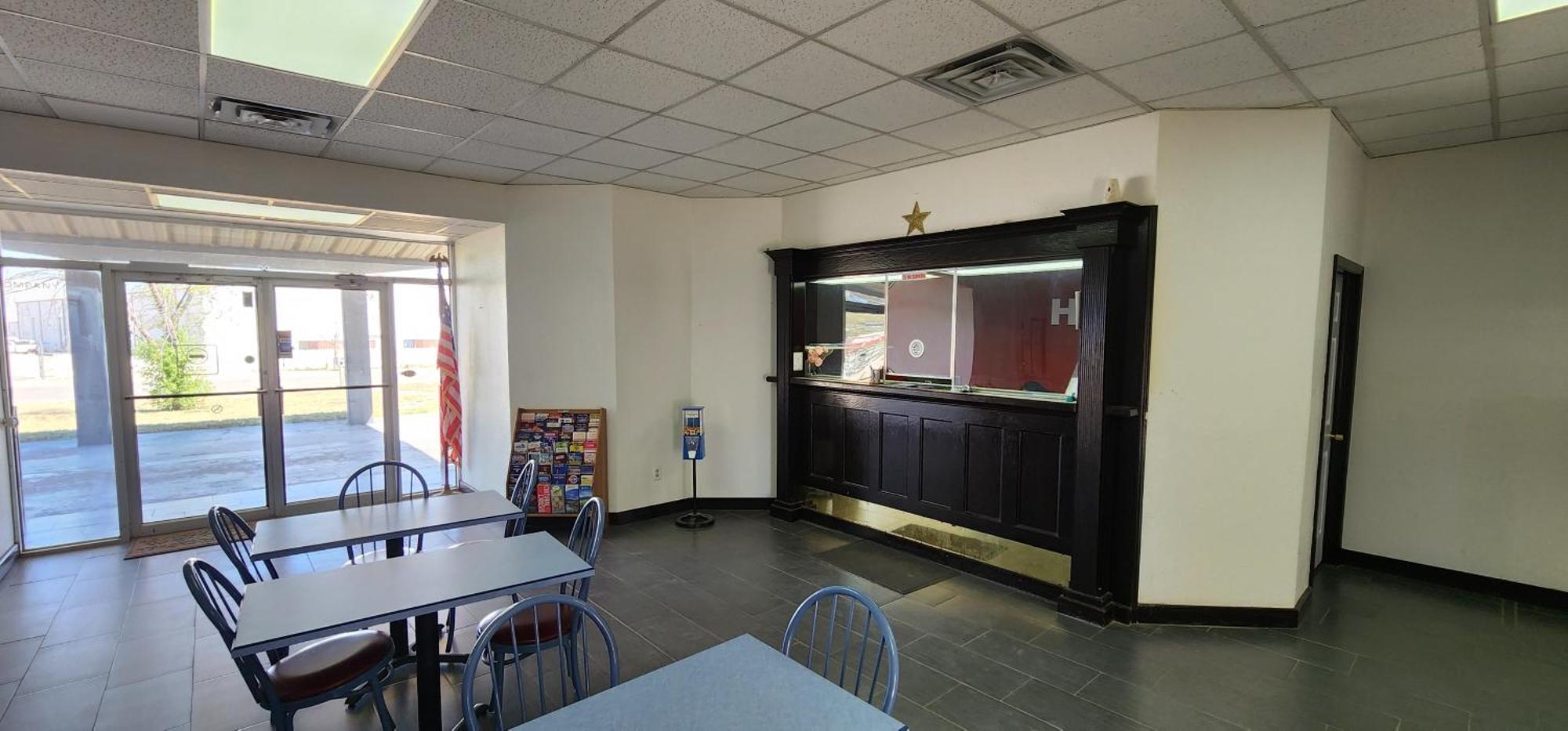 Super 7 Inn Midland Esterno foto